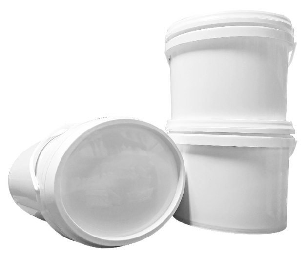 Oval Plastic Paint Pail With Lid